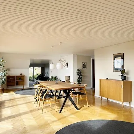 206 Kvm Og Havudsigt Villa